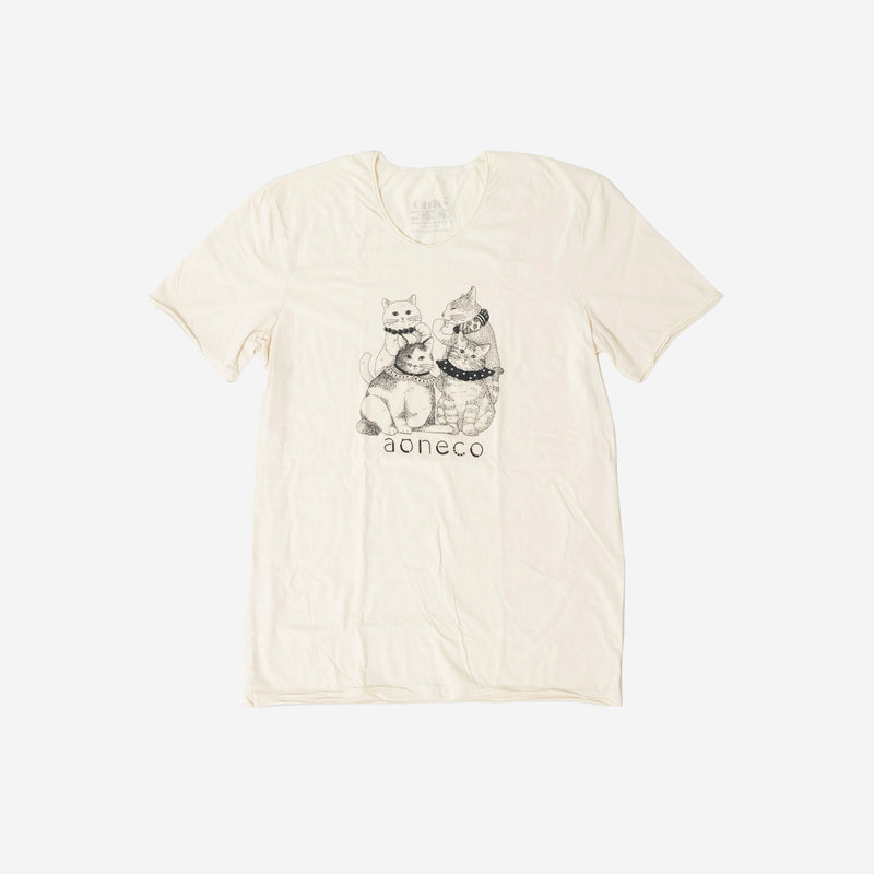 【直営限定】「4匹のネコ」プリントTシャツ