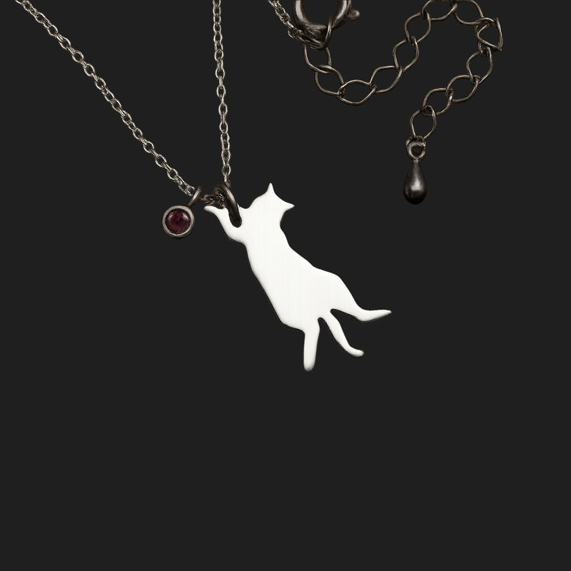 宝石であそぶ猫のネックレス SILVER925