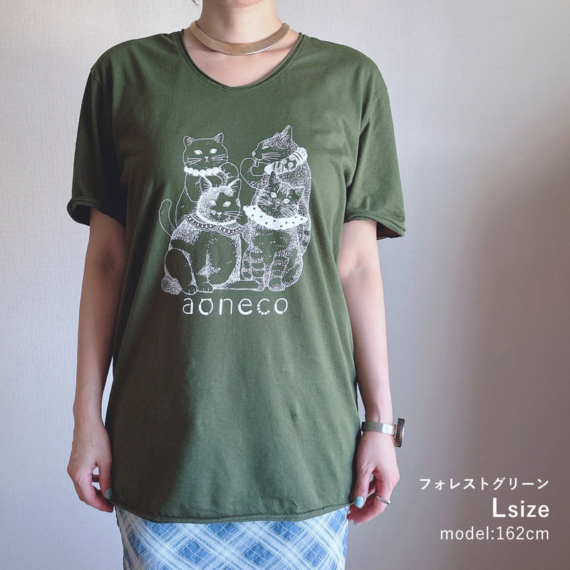 【直営限定】「4匹のネコ」プリントTシャツ